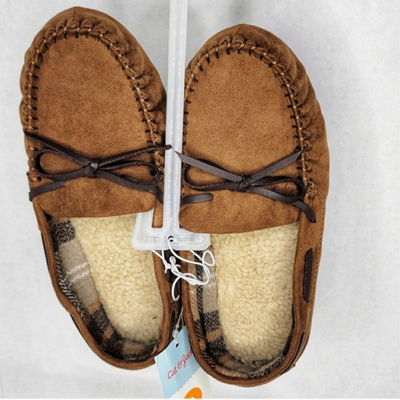 NWT "Cat & Jack" boys Lionel Moccasin Slippers - Picture 4 of 8